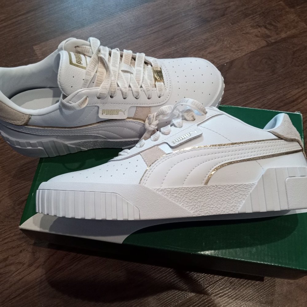 Puma Carina sneakers